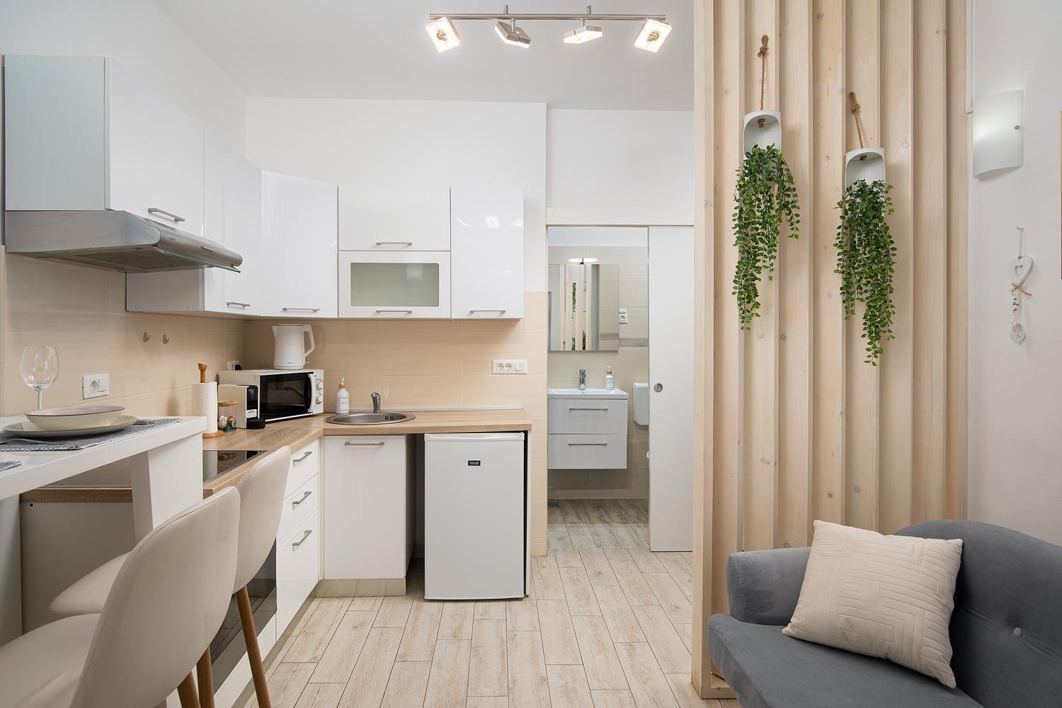 Elegant Apartment Next To Arena Apartment *